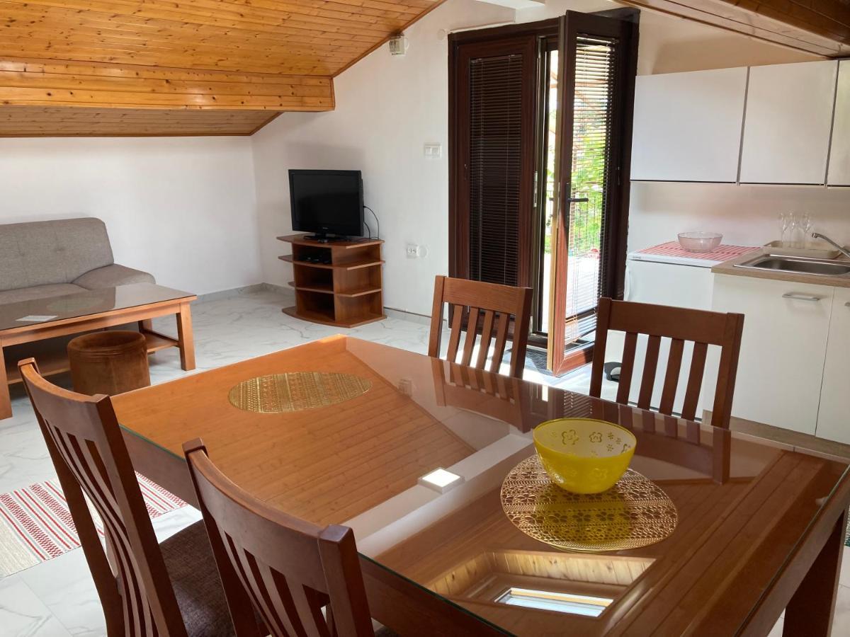 Apartments Hrnjic Ουμάγκ Εξωτερικό φωτογραφία